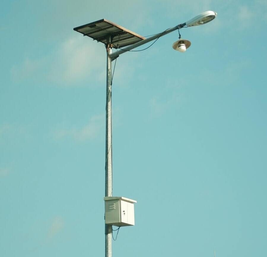 solar-powered-light