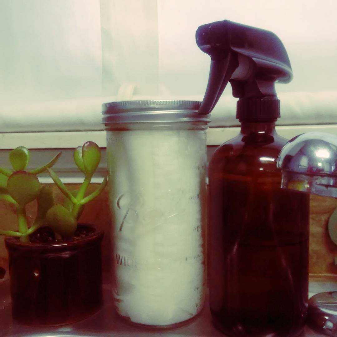 Shower & Tub Cleaner